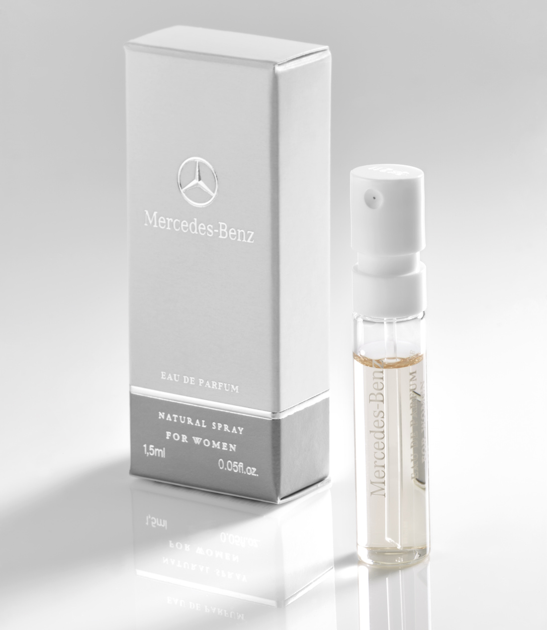 Пробник, женская туалетная вода Mercedes-Benz Perfume Women, Sample, артикул B66958228Официальная коллекция Mercedes, 2016 год